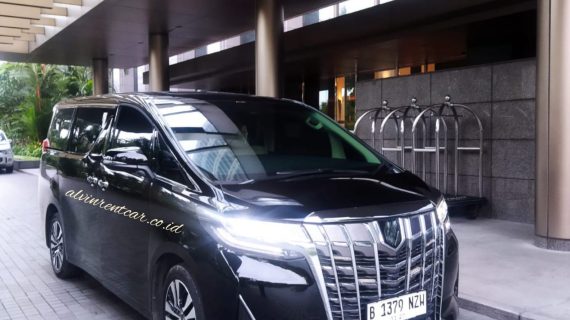 Rental Mobil dekat Whiz Prime