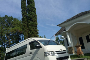 Rental Mobil di Kelapa Dua