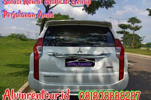 Rental Mobil dekat Shangri-la Hotel